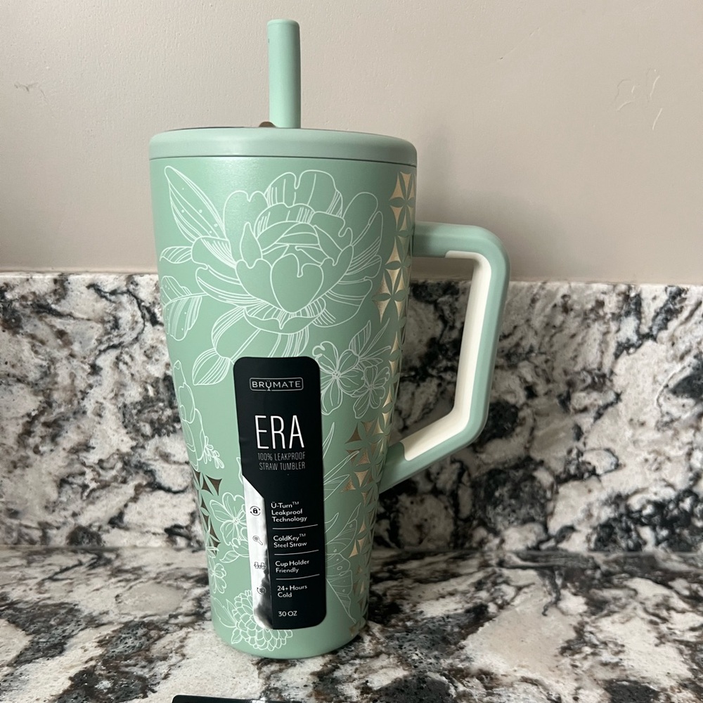 BrüMate x Holley Gabrielle Golden Bloom Era 30 oz LIMITED EDITION